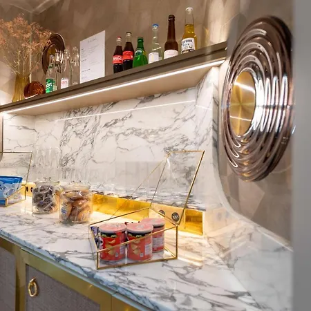 Camille Tapestry Collection By Hilton فندق باريس