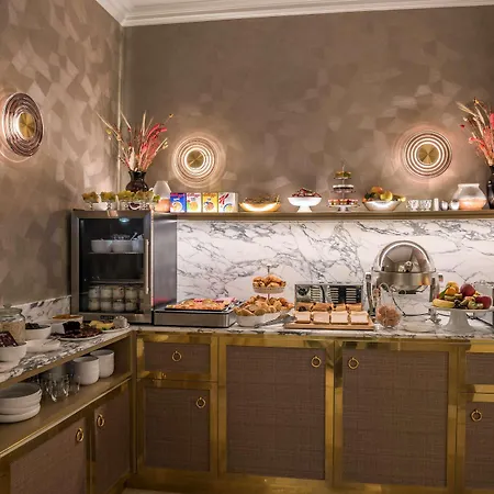 Hotel Azur Paris