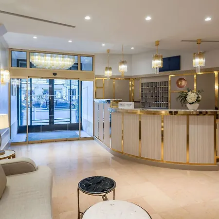 Camille Tapestry Collection By Hilton 4* باريس