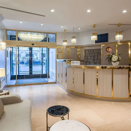 Azur 4* Paris