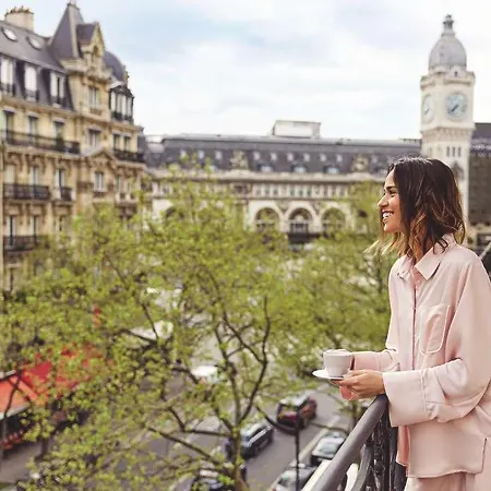 فندق Camille Tapestry Collection By Hilton