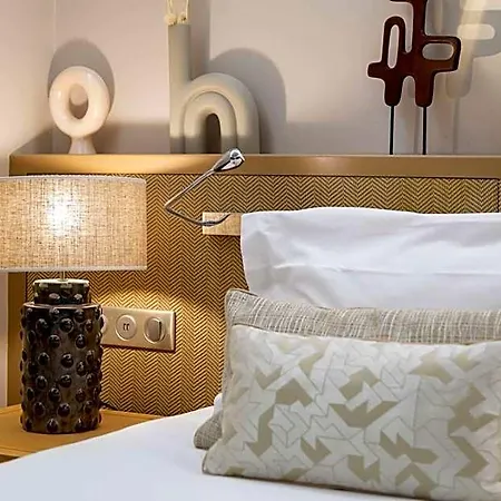 Camille Tapestry Collection By Hilton Hotel 4*
