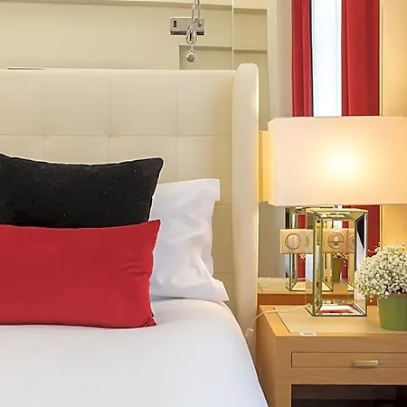 Camille Tapestry Collection By Hilton 4*