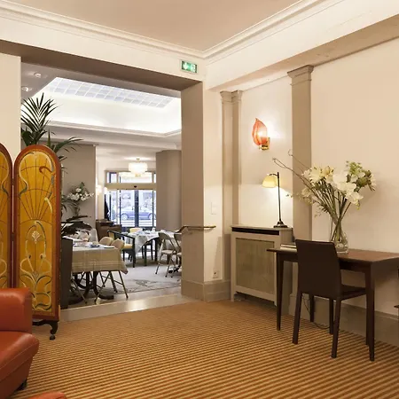 فندق Camille Tapestry Collection By Hilton