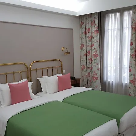 Azur Hotel Paris