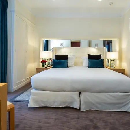 Hotel Azur Paris