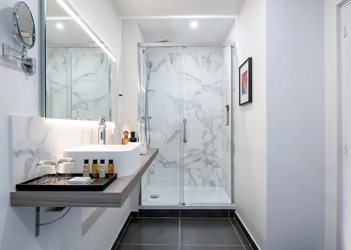 Camille Tapestry Collection By Hilton