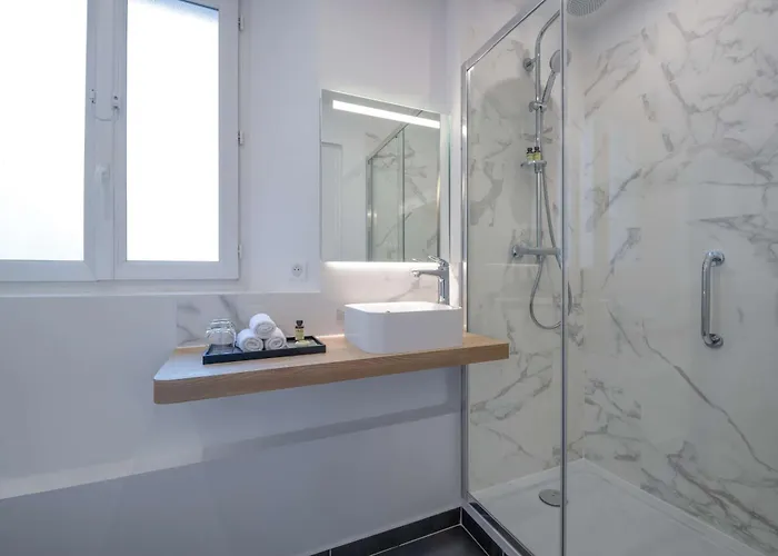 Hotel Camille Tapestry Collection By Hilton