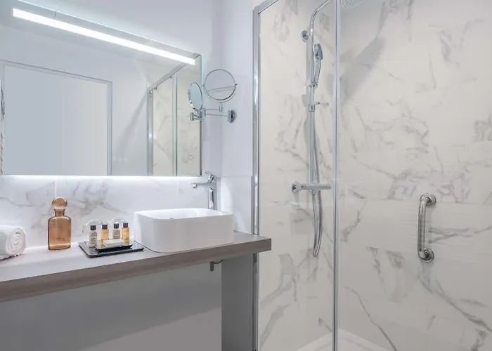 Hotel Camille Tapestry Collection By Hilton 4*