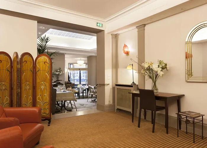 Hotel Camille Tapestry Collection By Hilton