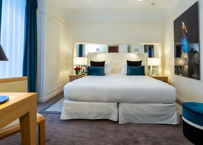 Hotel Camille Tapestry Collection By Hilton Paris