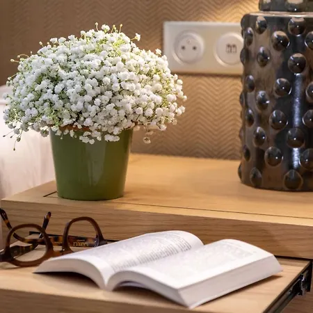 酒店 Camille Tapestry Collection By Hilton 4*